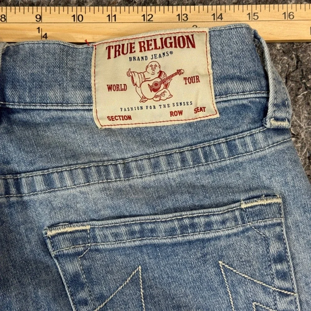 True Religion Ricky Relaxed Straight Jeans Mens 30 Light Wash Embossed Logo Blue